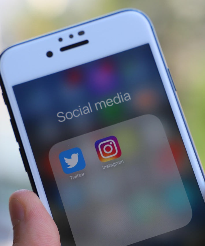 Creare si administrare cont de Facebook - TikTok - Instagram